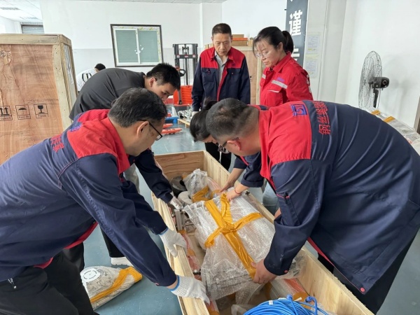 破暑前行，全員沖刺，鑄就泰斯特新速度！